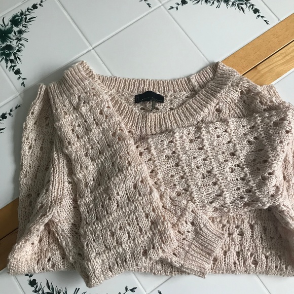 Cream Color Sweater - Picture 5 of 6